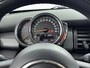 MINI Cooper 5-Deurs 1.5 Business | Navigatie | Sportstoelen | Two tone | Cruise control | Lm-wielen |