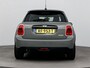 MINI Cooper 5-Deurs 1.5 Business | Navigatie | Sportstoelen | Two tone | Cruise control | Lm-wielen |