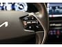 Kia Niro EV e-Niro DynamicLine 64.8 kWh 3-fase [ Navi Adapt.cruise Camera Stoel-en stuurverwarming ]