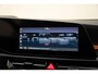 Kia Niro EV e-Niro DynamicLine 64.8 kWh 3-fase [ Navi Adapt.cruise Camera Stoel-en stuurverwarming ]