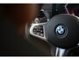 BMW 3-Serie Touring 330e xDrive | M Sport | M3 stoelen | Pano | HUD | Trekhaak | H&K