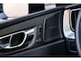 Volvo XC60 T6 Plug-in hybrid AWD Plus Black Edition | Heico | Luchtvering | Harman Kardon | Head up display | Panoramadak | 360 graden camera | 22 inch |