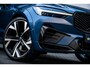 Volvo XC60 T6 Plug-in hybrid AWD Plus Black Edition | Heico | Luchtvering | Harman Kardon | Head up display | Panoramadak | 360 graden camera | 22 inch |