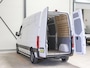 Mercedes-Benz Sprinter 315 CDI Automaat L2H2 PRO Airco MBUX Navigatie Adaptive Cruise Control Leder PDC VA + Camera Trekhaak 3500kg Comfortstoel