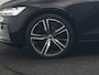 Volvo S60 T8 AWD R Design Polestar Engineerd PHEV 405pk Dealer O.H. | Panodak | Adaptive Cruise | Camera | Harman / Kardon | Lederen Sportstoelen Memory & Verwarmd | Keyless | Stuur Verwarmd | Apple Carplay | Navigatie | DAB | Plug In Hybrid |