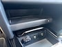 Kia Xceed 1.6 GDi PHEV Design Edition | Apple Carplay / Android Auto | Navigatiesysteem | Licht + Regensensor | Elektrisch Schuif / Kanteldak | Parkeersensoren Voor + Achter | Parkeercamera Achter | Dodehoekdetectie | Rijstrooksensor + Correctie | 18"Lichtmetalen Velgen