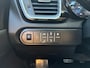 Kia Xceed 1.6 GDi PHEV Design Edition | Apple Carplay / Android Auto | Navigatiesysteem | Licht + Regensensor | Elektrisch Schuif / Kanteldak | Parkeersensoren Voor + Achter | Parkeercamera Achter | Dodehoekdetectie | Rijstrooksensor + Correctie | 18"Lichtmetalen Velgen