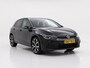 Volkswagen Golf 1.5 eTSI Life Edition | 18" Velgen | Stuurwiel Verwarmd | Voorstoelen Verwarmd | Getinte Ramen | All-Season Banden