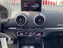 Audi A3 Sportback 1.0 TFSI Design Pro Line / Automaat / 61.000 Km / Bi-Xenon Koplampen / LED Dagrijverlichting / Comfortstoelen / Radio-Bluetooth / Navi / Cruise-Control / Climate-Control / ELKTR-Pakket / AFN-Trekhaak / PDC Achter / LMV 17'' / All-Season / ENZ.