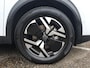 Peugeot e-2008 EV 54kWh 156pk GT |Navi|BT|Camera 360°|Cruise&Climate Control|Draadloze telefoonoplader|Parkeersen v+a|LM-velgen|AppleCarplay&AndroidAuto|ISO-fix