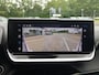Peugeot e-2008 EV 54kWh 156pk GT |Navi|BT|Camera 360°|Cruise&Climate Control|Draadloze telefoonoplader|Parkeersen v+a|LM-velgen|AppleCarplay&AndroidAuto|ISO-fix
