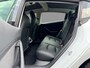 Tesla Model 3 Standard RWD Plus 60 kWh SoH 93,1 / Facelift / Black Package / Panorama / Stoelverwarming / Electr. Achterklep / 3 Fase / Warmtepomp /
