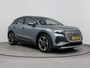 Audi Q4 e-tron 40 Launch edition Advanced Plus 77 kWh 204 PK | Navigatie | Camera | Panoramadak | Adaptive cruise control | Trekhaak | Stoelverwarming | Lichtmetalen velgen |