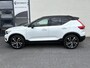 Volvo XC40 2.0 T5 AWD R-Design Intro Edition | 2.100 kg Trekvermogen | Zwenkbare trekhaak | Panorama dak | Adaptieve cruise | Blis | Memory |