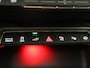 Audi A3 Sportback 45 TFSI e S edition Competition | SoH 100% | Panoramadak | Head-up display | SONOS | Adaptieve cruise control | Dodehoek detectie | Achteruitrijcamera | Sfeerverlichting |