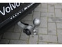 Volvo EX30 Single Motor Extended Range Plus 69 kWh | Semi elektr. Trekhaak | Elektr. Voorstoel(en) met geheugen | Adaptive Cruise & Pilot Assist | Sfeerverlichting interieur | Premium audio by Harman Kardon | Verwarmbare voorstoelen + stuurwiel | Park Assist voor + achter | Parkeercamera | Blind Spot Information System |