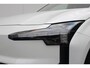 Volvo EX30 Single Motor Extended Range Plus 69 kWh | Semi elektr. Trekhaak | Elektr. Voorstoel(en) met geheugen | Adaptive Cruise & Pilot Assist | Sfeerverlichting interieur | Premium audio by Harman Kardon | Verwarmbare voorstoelen + stuurwiel | Park Assist voor + achter | Parkeercamera | Blind Spot Information System |