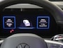 Volkswagen Tiguan 1.5 eHybrid R-Line Edition | SoH 97% | Panoramadak | Trekhaak | 360 camera | Adaptieve demping | Black style | Keyless | Stoel- en stuurwielverwarming | Parkeerassistent |