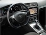 Volkswagen E-Golf e-Golf 136pk SOH 81% Virtual cockpit/ Warmtepomp/ Navigatie/ Carplay/ Camera/ Full led/ DYNaudio