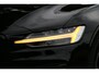Volvo V60 2.0 T8 Plug-in R-Design Ultimate Dark Hybrid 335kW 456Pk AWD Aut Recharge Black Line Full Option Adaptive CC 1e eigenaar