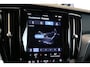 Volvo V60 2.0 T8 Plug-in R-Design Ultimate Dark Hybrid 335kW 456Pk AWD Aut Recharge Black Line Full Option Adaptive CC 1e eigenaar