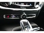 Volvo V60 2.0 T8 Plug-in R-Design Ultimate Dark Hybrid 335kW 456Pk AWD Aut Recharge Black Line Full Option Adaptive CC 1e eigenaar