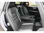 Volvo V60 2.0 T8 Plug-in R-Design Ultimate Dark Hybrid 335kW 456Pk AWD Aut Recharge Black Line Full Option Adaptive CC 1e eigenaar