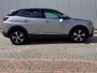 Peugeot 3008 130 PK Automaat | Trekhaak | Navigatie | Parkeersensoren voor en achter | Apple Carplay / Android Auto | | Lederen stuurwiel | Lendesteunen (verstelbaar) | Metaalkleur