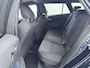 Toyota Corolla Touring Sports 1.8 Hybrid Active Luxury | Stuur-Stoelverwarming | Trekhaak | Onderweg-naar-dealer