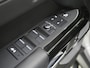 Land Rover Defender 110 2.0 P400e 110 Urban WideTrack Look | Panoramadak | Explorer Pack | Sidesteps | Lightbar | Trekhaak | Meridian