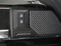Land Rover Defender 110 2.0 P400e 110 Urban WideTrack Look | Panoramadak | Explorer Pack | Sidesteps | Lightbar | Trekhaak | Meridian