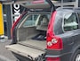 Volvo XC90 2.5 T Kinetic 5p. MEMORY / PANO / AUTO / CRUISE / CLIMA / LEDER