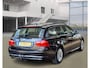 BMW 3-Serie Touring 318i AUT PANO NAVI PSENSOR LEDER CRUISE TREKHAAK 2 X SLEUTELS