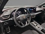 CUPRA Formentor Business 1.5 TSI eHybrid 204pk DSG Automaat Trekhaak, Panoramadak, Adaptive cruise control, LED matrix koplampen, Achteruitrijcamera