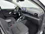 Toyota Yaris 1.5 Hybrid 115 Dynamic | Stuur-Stoelverwarming | Parkeersensoren V+A | Onderweg-naar-dealer