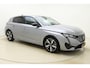 Peugeot 308 1.2T 130pk Allure | Achteruitrijcamera | Apple carplay | Navigatiesysteem | Parkeer sensoren voor en achter | Electronic climate control