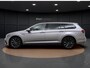 Volkswagen Passat Variant 1.4 TSI PHEV GTE | Pano Dak | 360 Camera | Head-up Display | ACC | Side Assist | Elek. Achterklep | Stuur-/Stoelverwarming V+A | Matrix LED | 18'' |