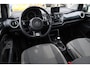 Volkswagen Up! 1.0 cross up! BlueMotion 75PK / 55kW, 1e eigenaar nieuw door ons geleverd en onderhouden, parkeersensoren achter, afneembare navigatie, airco, elektrisch verstel- en verwarmbare buitenspiegels, cruise control, elektrische ramen, 16" LMV, privacy glas, lederen stuurwiel