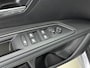 Peugeot 3008 SUV 130pk Automaat Allure Pack Business | Camera | Dodehoekbewaking | Apple Carplay | Draadloos Laden | Keyless Entry/Start