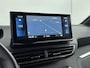 Peugeot 3008 SUV 130pk Automaat Allure Pack Business | Camera | Dodehoekbewaking | Apple Carplay | Draadloos Laden | Keyless Entry/Start
