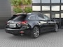Mazda 6 Sportbreak 2.5 SkyActiv-G 194 Signature Schuifdak Trekhaak afneembaar Leren bekleding Navigatie Stoelverwarming en stoelkoeling