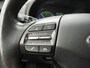 Hyundai Kona 1.6 GDI HEV Fashion Design Sky Automaat (Navi,Camera,AdaptCruise,Stuur+Stoelverwarming/Ventilatie,LEER,HUD,Keyless)
