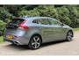 Volvo V40 2.0 T4 190PK Automaat Trekhaak Clima Cruise Leer
