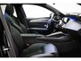 Peugeot 408 e-408 GT 58 kWh | NIEUW | PANORAMADAK | STUURVERWARMING | MASSAGE | DAB | APPLE | 360 CAMERA