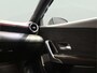Mercedes-Benz A-klasse Limousine 200 Launch Edition | Panorama dak
