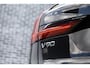 Volvo V90 2.0 T6 Plug-in Hybrid AWD Plus Dark | PHEV Long Range | 360 Graden Camera | Panoramadak | Head-up Display | Harman Kardon Audio | Trekhaak | Cruise Control Adaptief | BLIS | Sportstoelen