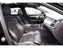 Volvo V90 2.0 T6 Plug-in Hybrid AWD Plus Dark | PHEV Long Range | 360 Graden Camera | Panoramadak | Head-up Display | Harman Kardon Audio | Trekhaak | Cruise Control Adaptief | BLIS | Sportstoelen