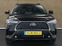Toyota Corolla Cross Hybrid 200 STYLE - ORIGINEEL NEDERLANDE AUTO - ELEKTRISCHE ACHTERKLEP - KEYLESS ENTRY/START - DODEHOEKDETECTIE - VOORSTOELEN VERWARMD - STUURVERWARMING - AIRCO AUTOMATISCH - CRUISE CONTROL ADAPTIEF - PANORAMADAK