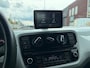Volkswagen Up! 1.0 high up! / Navi / PDC / AUT / Cruise / Stoelverwarming