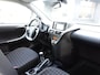Toyota iQ 1.0 VVTi Executive (Navigatie,Keyless entry,Climatecontrol,Lm velgen,Spiegels elek.inklapbaar)